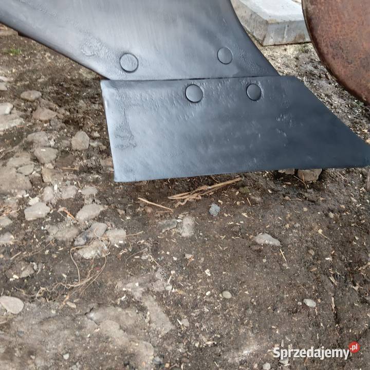 Pługi 3 skibowe nowe lemiesze nieuszkodzony