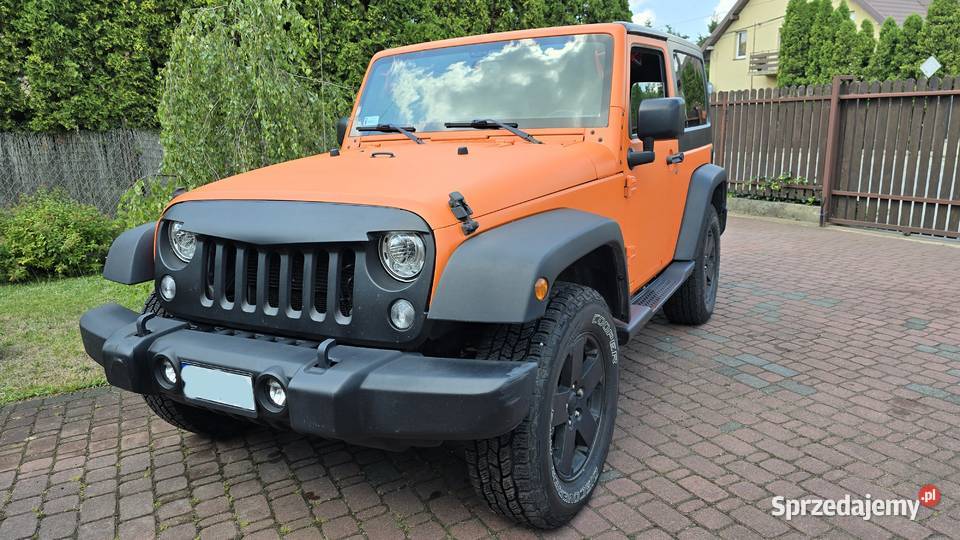 Jeep Wrangler Sport 2017 2d V6 sprzedam