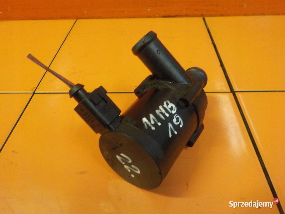 A3 8P GOLF PASSAT 20 TFSI 07r 200 AXX pompa wody Suków