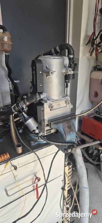 Ogrzewanie Eberspacher Hydronic MII D12W 24V Komorze