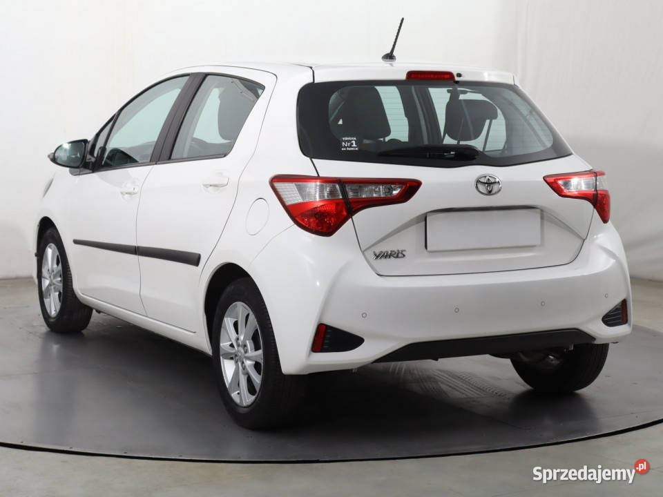 Toyota Yaris 10 VVTi sprzedam