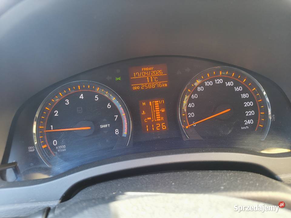 Toyota avensis t27 Starachowice