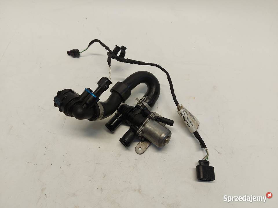 VW ID4 11A 2024r SUV 5D ZAWÓR WODY POMPA