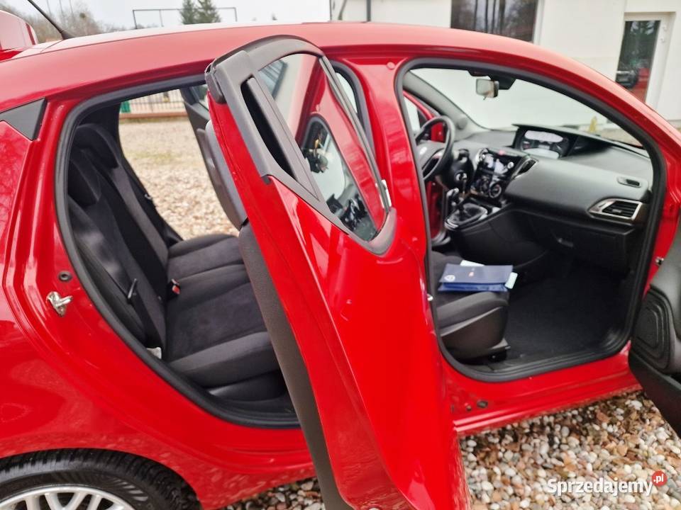 Lancia Ypsilon Benzyna 5 Drzwiowy Bogate Ypsilon Białystok sprzedam
