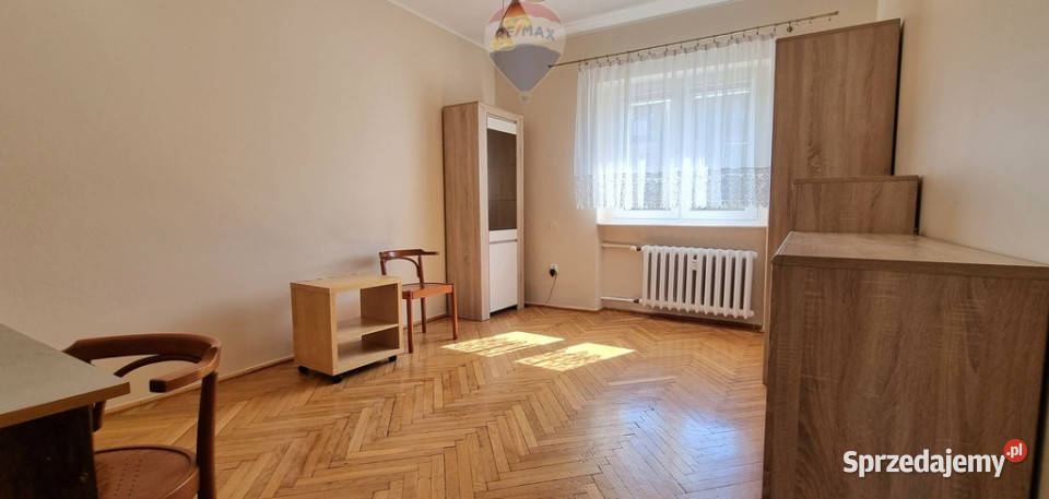 Jeżyce duża kawalerka parking osobna kuchnia Poznań