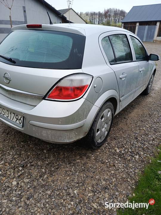 Opel astra h Linów