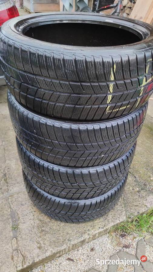 Opony zimowe Barum Polaris 24545 R19