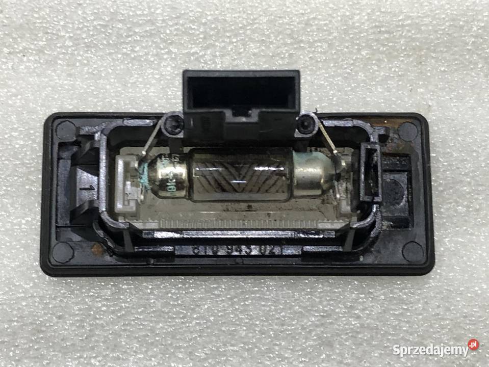 PODŚWIETLENIE TABLICY AUDI A5 8T 0715 8T0943021