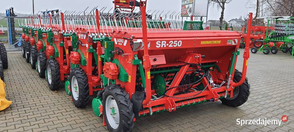 Siewnik do zboża SR zbożowy AgroMasz AgroMasz