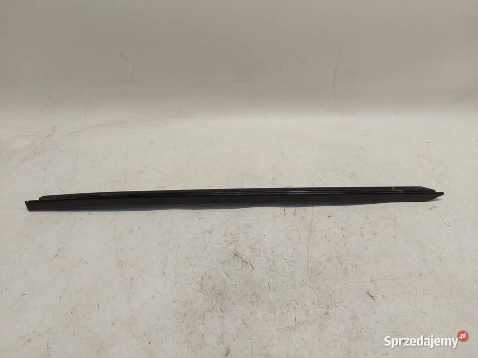 BMW G23 M440i Cabrio Listwa nakłada słupka osobowe