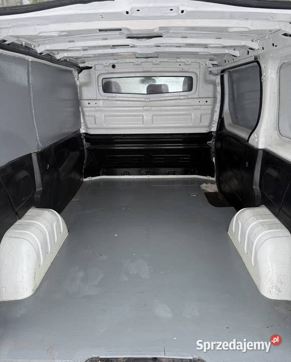 Sprzedam Opel Vivaro wersja B L1H1 Opel mazowieckie Radom