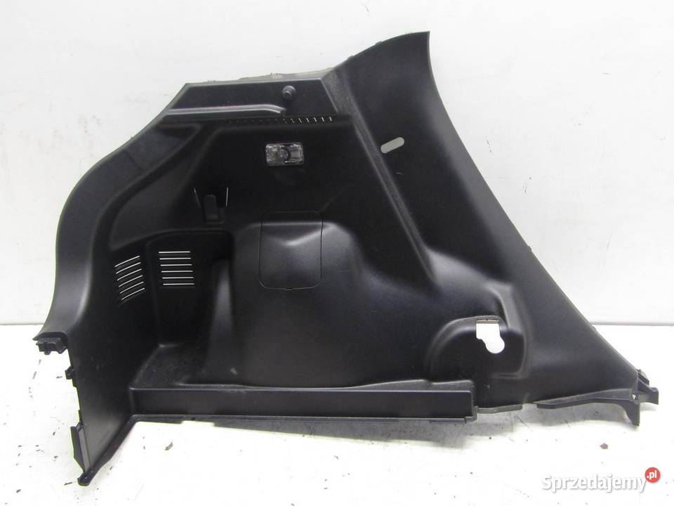 BOCZEK TAPICERKA BAGAŻNIKA LEWY TYLNY TYŁ SUZUKI