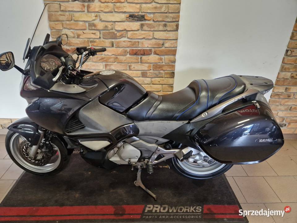 HONDA NTV700 DEAUVILLE ABS 2008R 62000km Kórnik