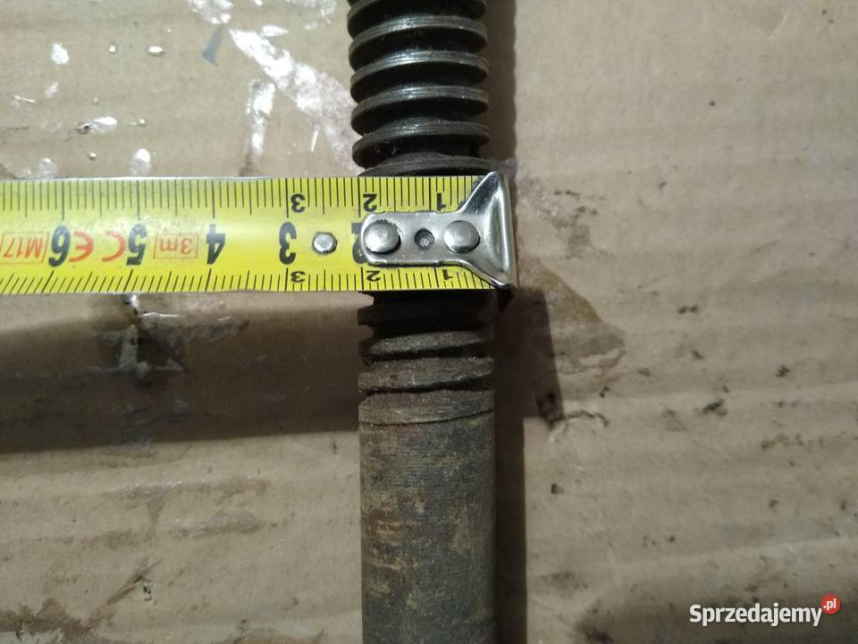 Gwint trapezowy fi 20 do imadła z nakretką świętokrzyskie