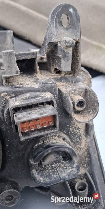 Saab 93 2005r lampa lampy przód przednia lewa lubelskie Hańsk Pierwszy