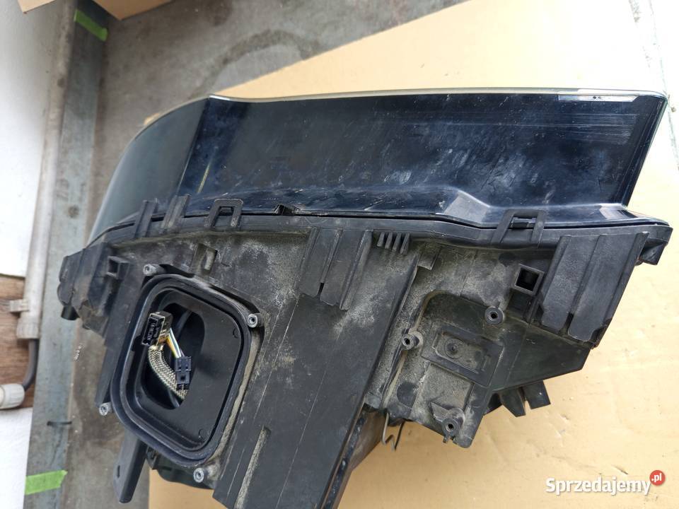 Reflektor prawy BMW X3 e83 Xenon lift Lampy przednie Rzeszów sprzedam