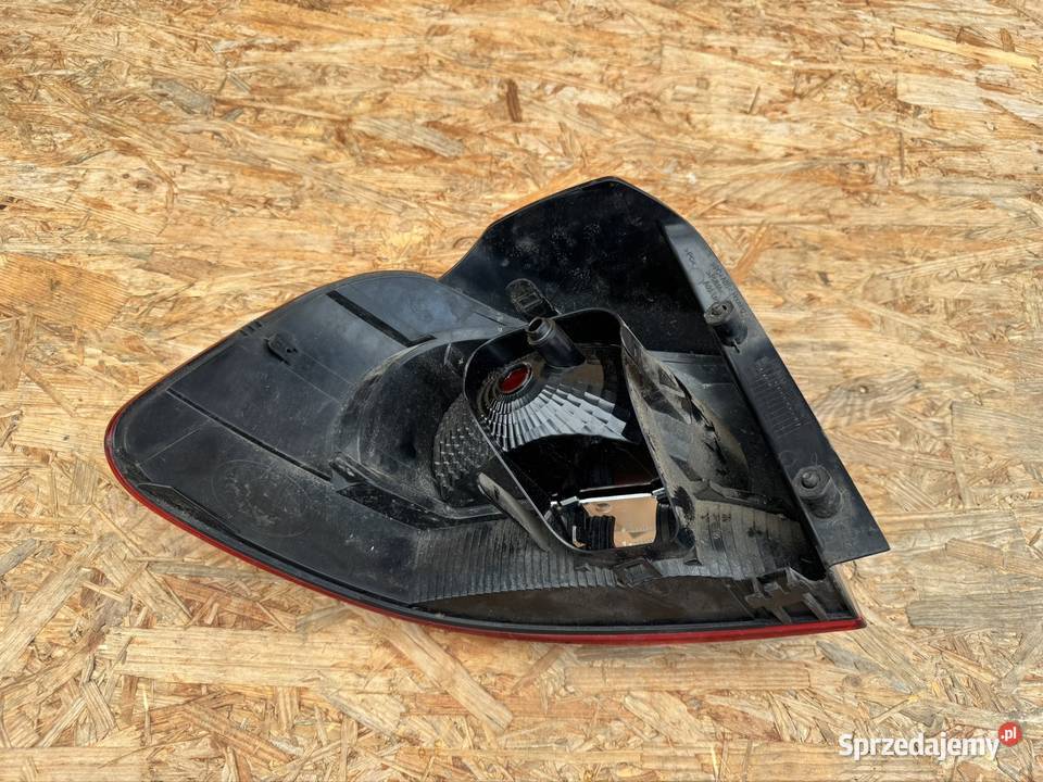 Lampa tył prawa rh volkswagen golf 6 VI HB Części samochodowe Międzychód sprzedam