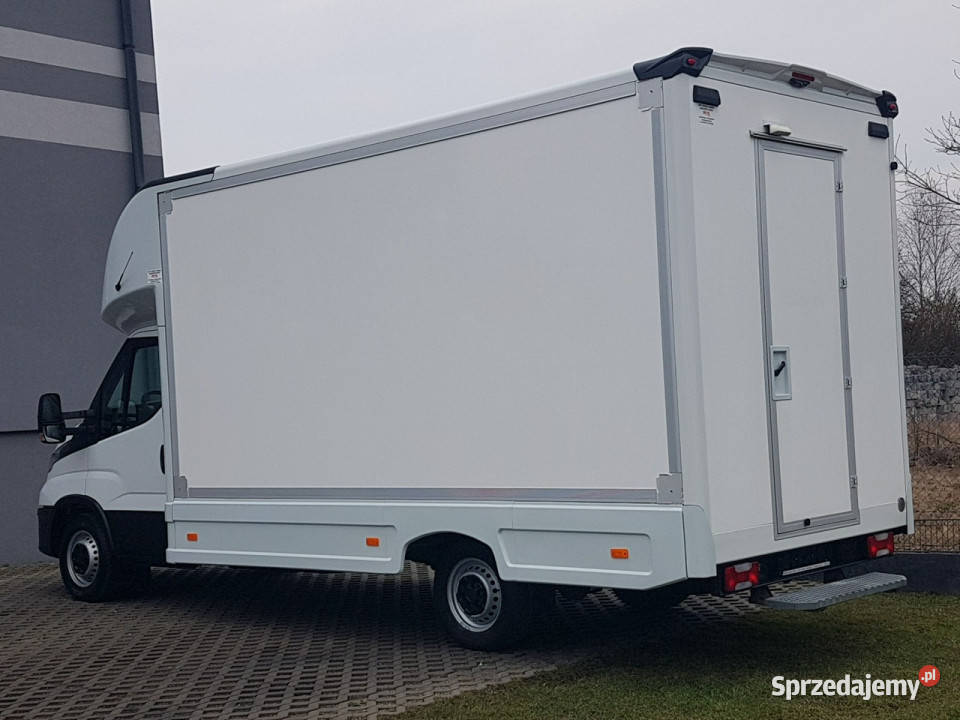 Iveco Daily KONTENER NISKOPODŁOGOWY 443x223x242 immobilizer Poręba sprzedam