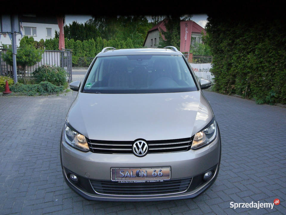 Volkswagen Touran CROSS tdi Stan Bezwypadkowy z czujnik deszczu Częstochowa