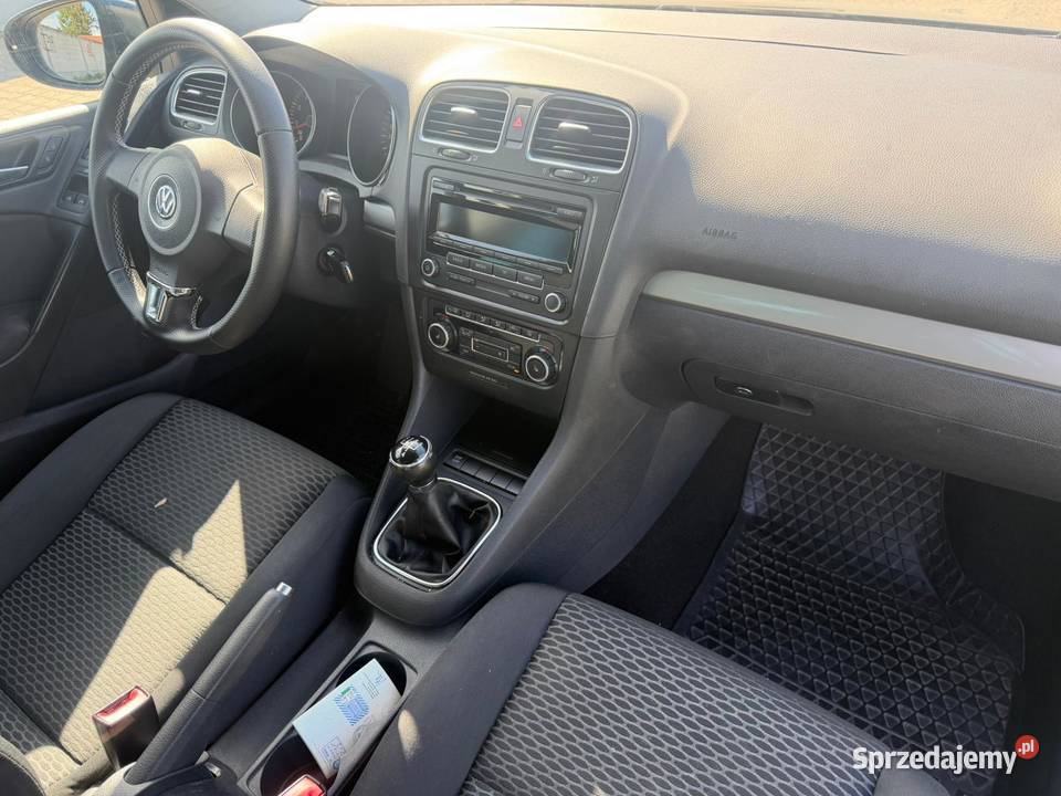 VW GOLF 16 102 140TKM 2009 BARRZO ZADBANY nieuszkodzony Turek