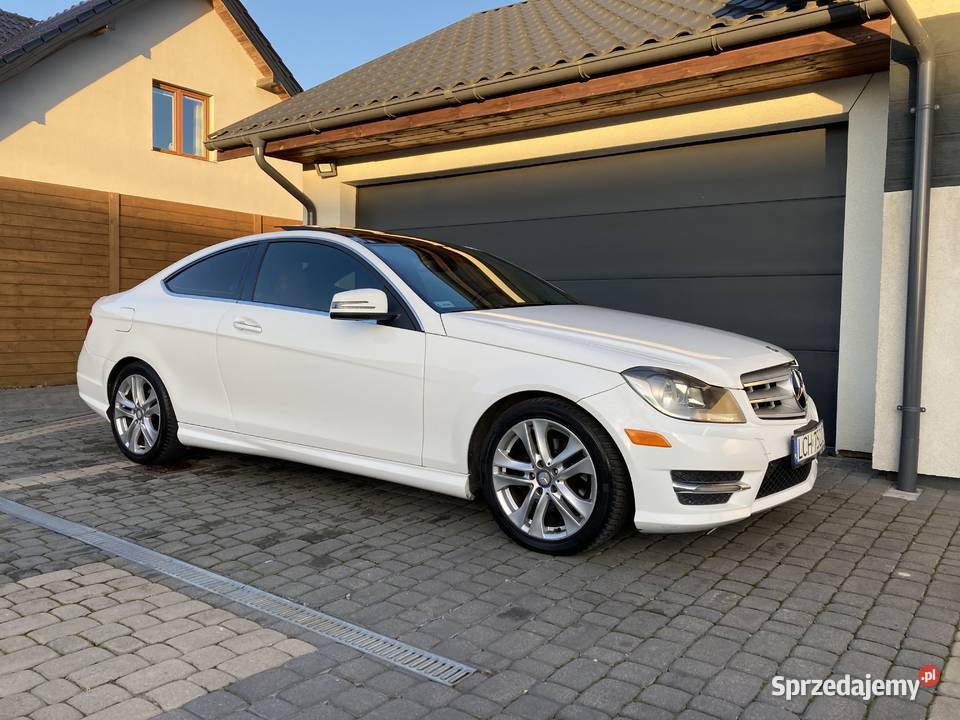 Mercedes C250 Coupe pakiet AMG bordowe skóry