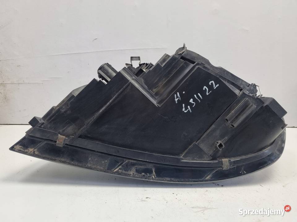 LAMPA PRAWA Volvo S40 II V50 PRZEDNIA prawy osobowe Chełm