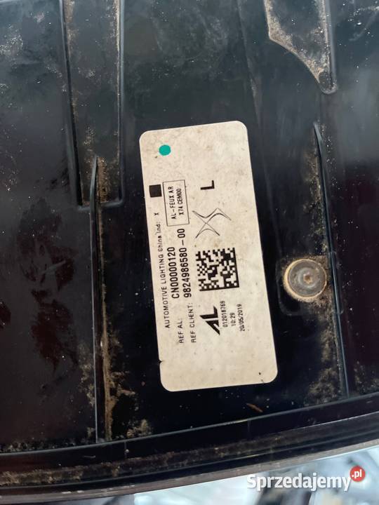 CITROEN DS7 LAMPA LEWY TYŁ 9824986580 lewe Ostrów Wielkopolski