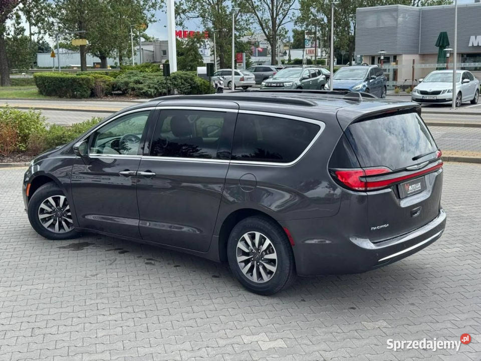 Chrysler Pacifica 2022 Chrysler Pacifica Touring klimatyzacja sprzedam