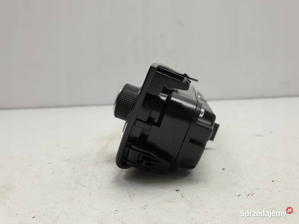 Opel Corsa F PANEL KLIMATYZACJI Nawiewu 39181224 Janów sprzedam