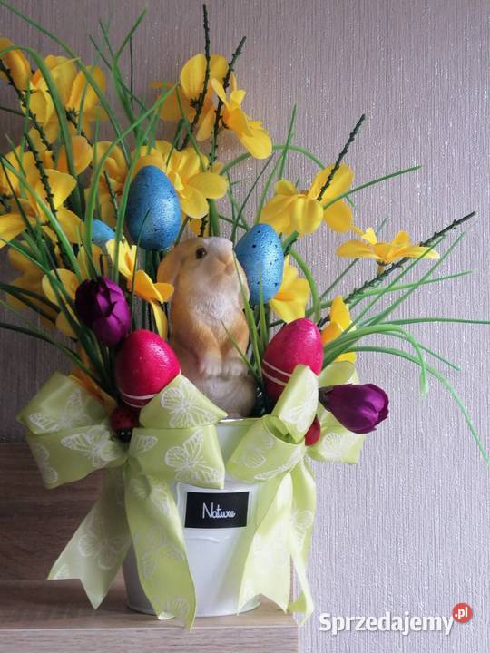 Oryginalna dekoracja świąteczna z zajączkiem w Katowice