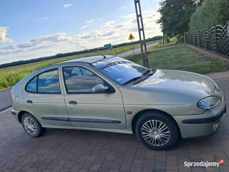 renault megane 2000 benzyna 14 benzyna Głowno