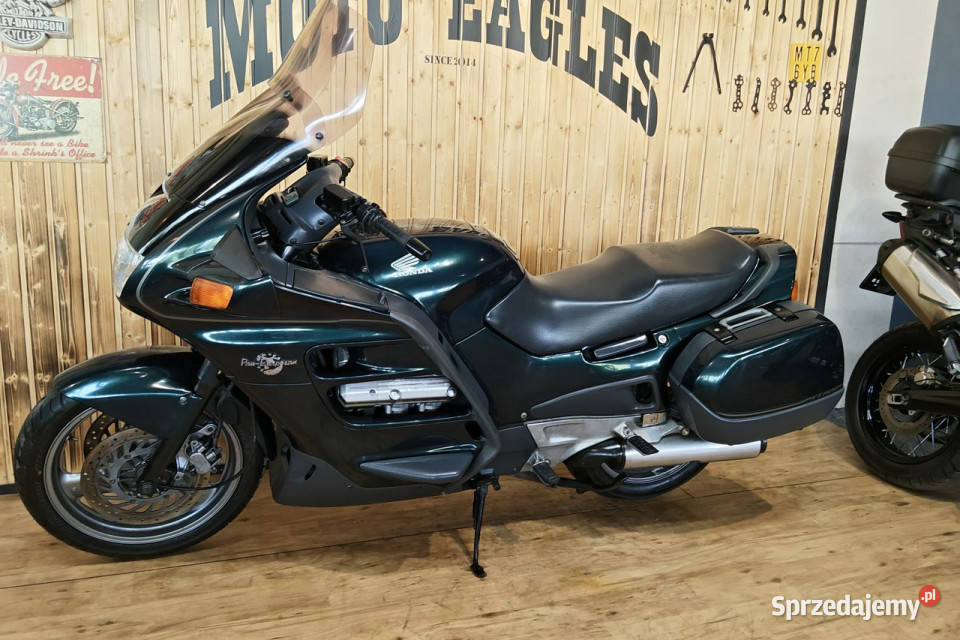 Honda ST raty kup online Piękna pancia Zadbana bagażnik