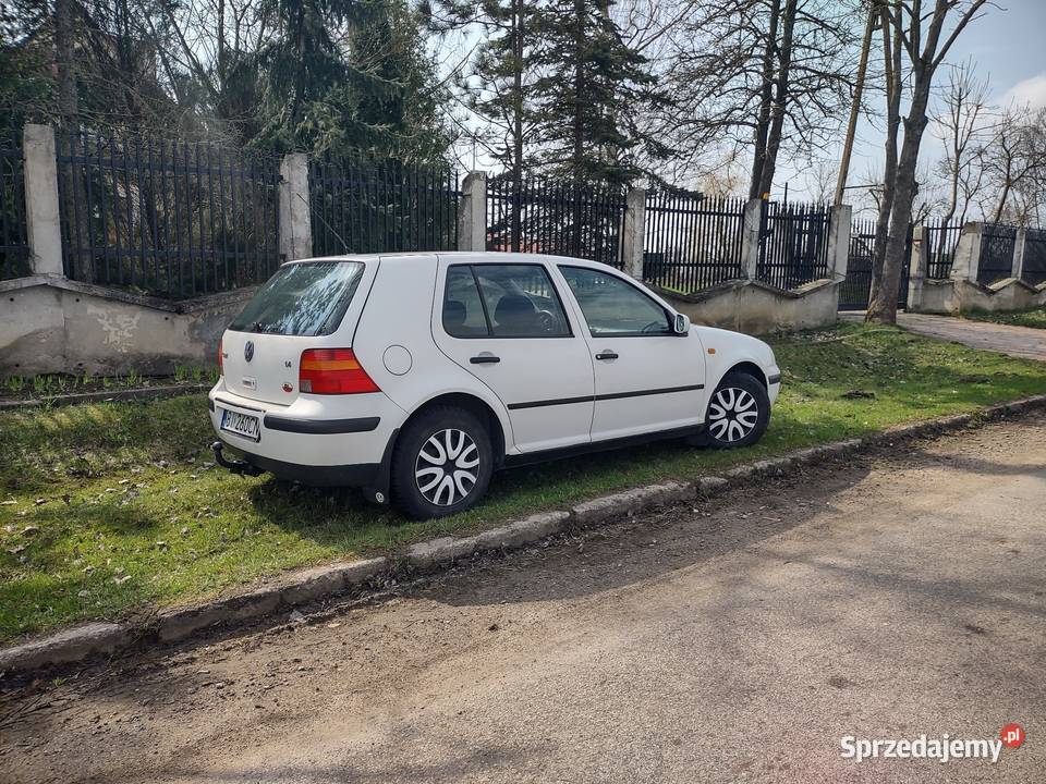 Volkswagen Golf 4 1.4 benzyna Kleosin Sprzedajemy.pl