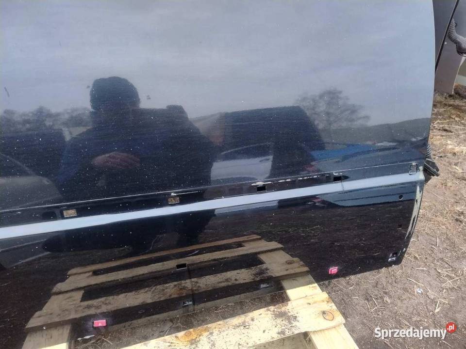 DRZWI PRAWY PRZÓD EB KIA SORENTO osobowe wielkopolskie