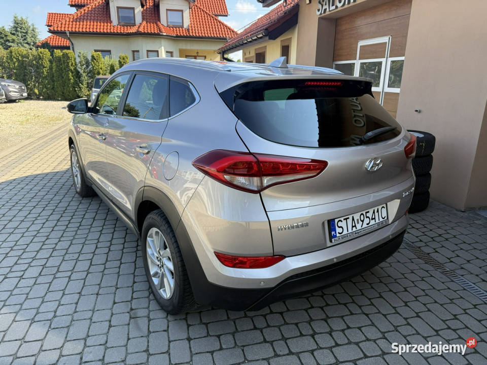 Hyundai Tucson 17 CRDi 116 Klimatronik Kamera wspomaganie kierownicy Orzech sprzedam