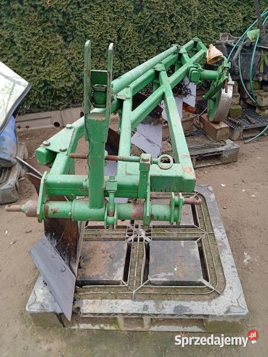 Sprzedam pług 5 skibowy zagonowy Grudziński Parkosz sprzedam