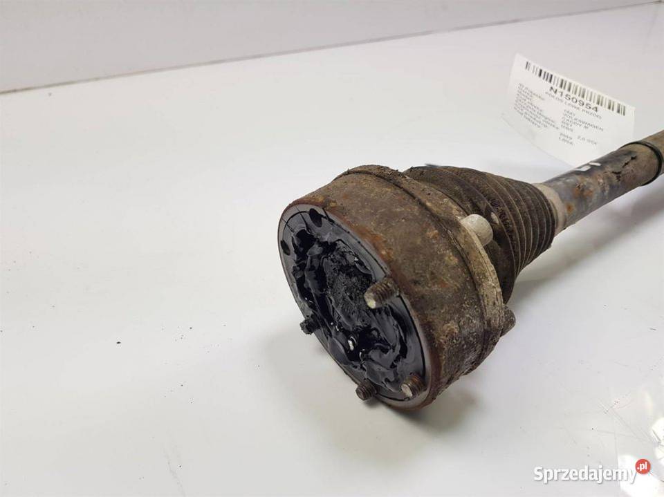 PÓŁOŚ LEWA PRZÓD VOLKSWAGEN CADDY III Pozostałe Lipno