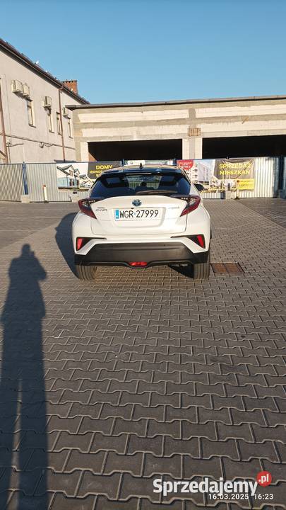 Toyota CHR 18 Hybrid Selection niski przebieg mazowieckie Sułkowice sprzedam