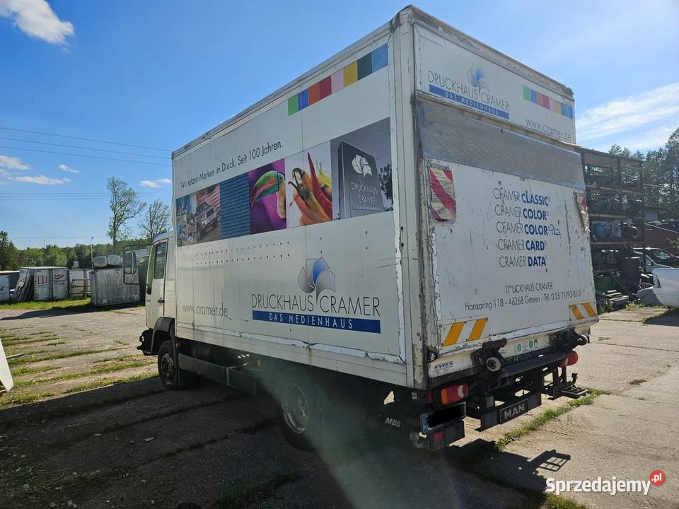 MAN LE 8180 2004r DMC 7500 KABINA SYPIALNIA Mojusz sprzedam