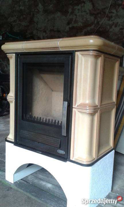 OKAZJA Piec kominkowy kaflowy brykiet sprzedam
