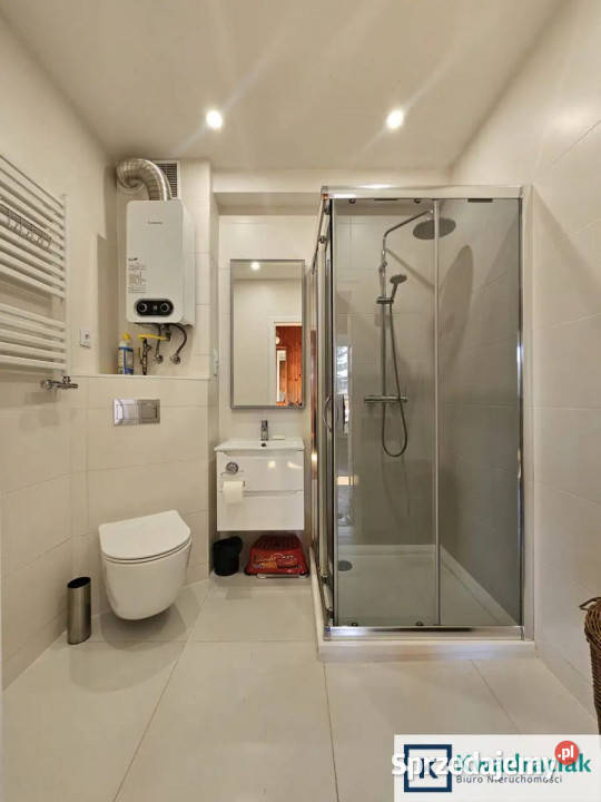 Dom wolnostojący 1795m2 Krosno