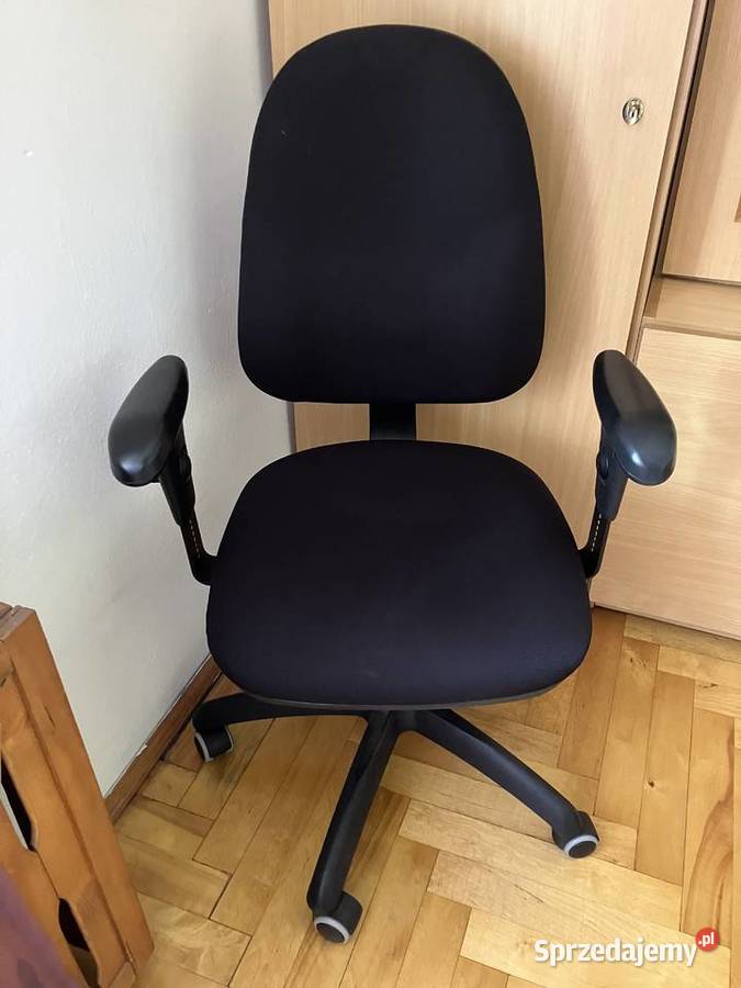 3 meble 450 Fotel Stół Krzesło obrotowe do Kraków sprzedam