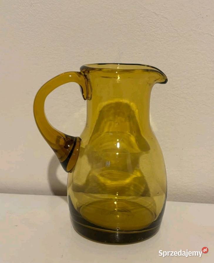 Szkło PRL Dzbanuszek