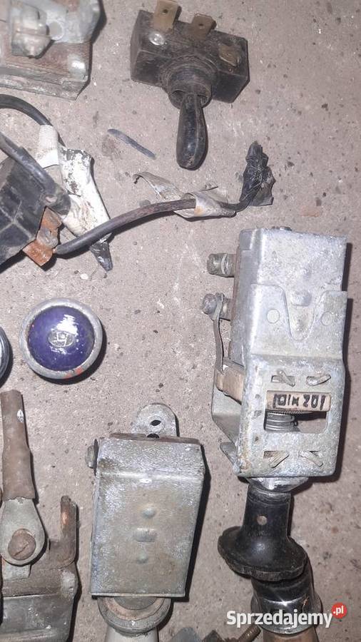Różne przełączniki stacyjki kontrolki Syrena podkarpackie Brzozów sprzedam