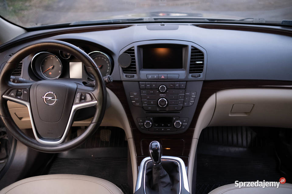 Sprzedam Opel Insygnia Lutomiersk