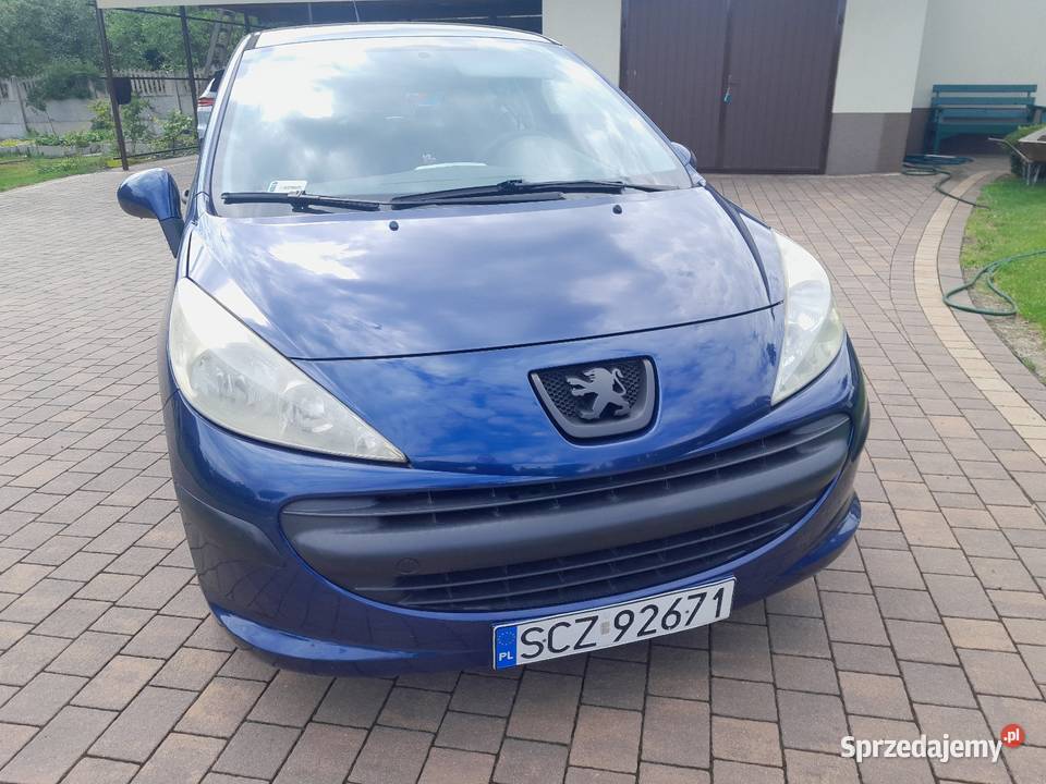 Peugeot 207 14 benzyna klima 88KM Hutki