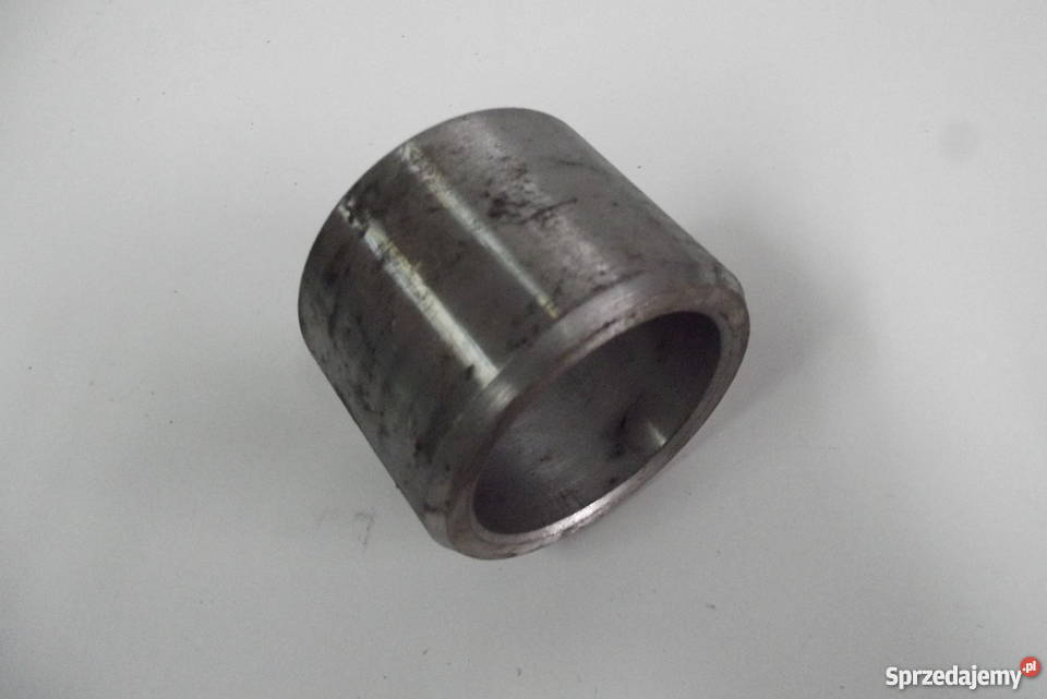 Tulejka przedniego mostu LTZ nieuszkodzony Parczew