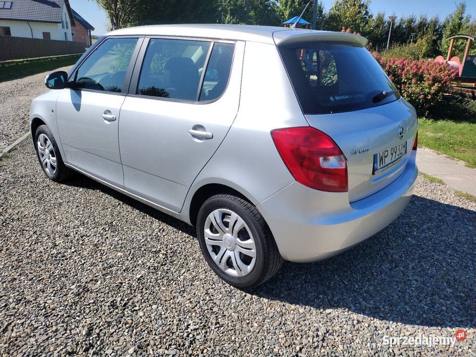 Skoda Fabia II 12 benzyna 2014r salon Polska srebrny podkarpackie Rzeszów