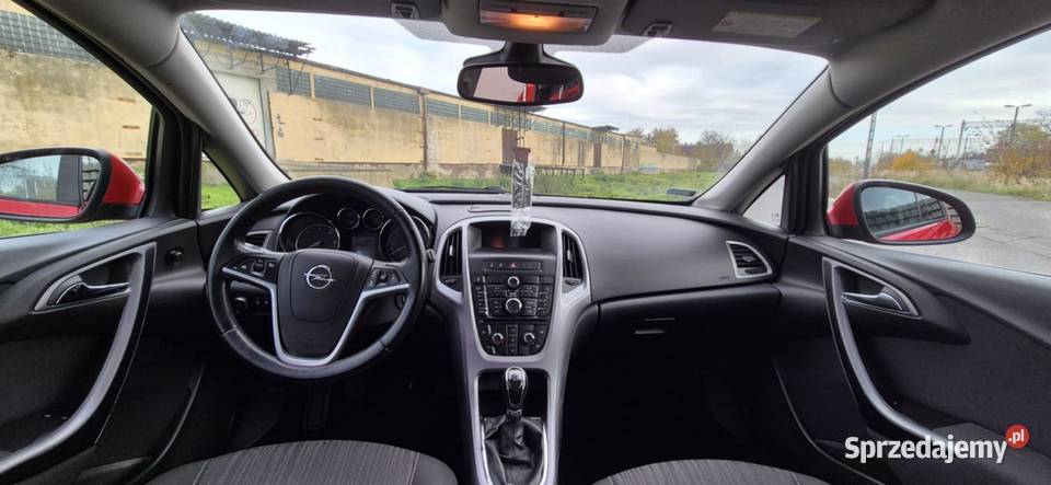 Opel Astra J 17 CDTI 2011r Zarejestrowana 299000km Strzałkowo