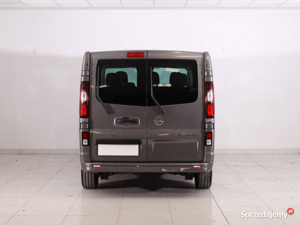 Opel Vivaro 16 BiCDTI ASR (kontrola trakcji) Piaseczno